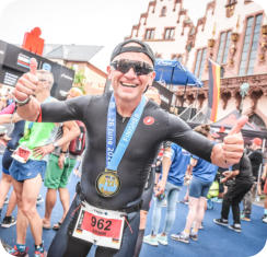 Armin Schreiner nahm am Iron Man in Frankfurt teil und absolvierte diesen in 12:00:08 Stunden!  Er ist der "Iron Man" des SVM!